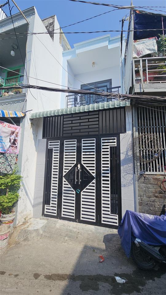 Nhà đẹp ở ngay 40m2 đất rộng rãi gần cầu số 2 lưu hữu phước p15 quận8