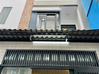 Nhà đẹp ở liền sát bên mặt tiền dương bá trạc