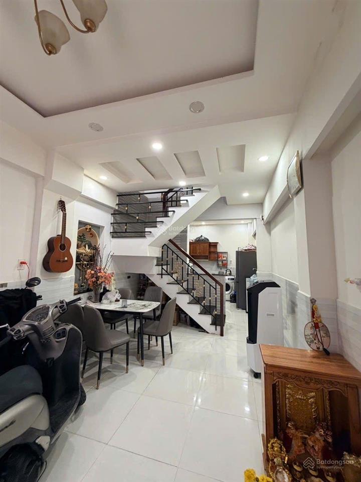 Nhà đẹp dương ba trac ngay chợ rạch ông