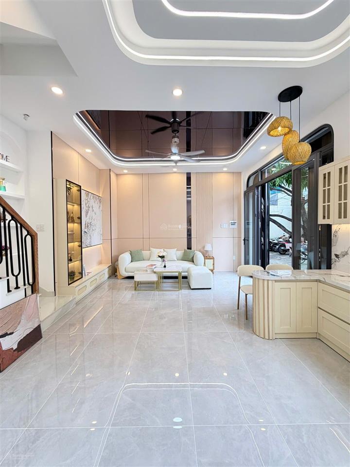 Nhà xây mới siêu đẹp full nội thất cao cấp âu dương lân p3 q8