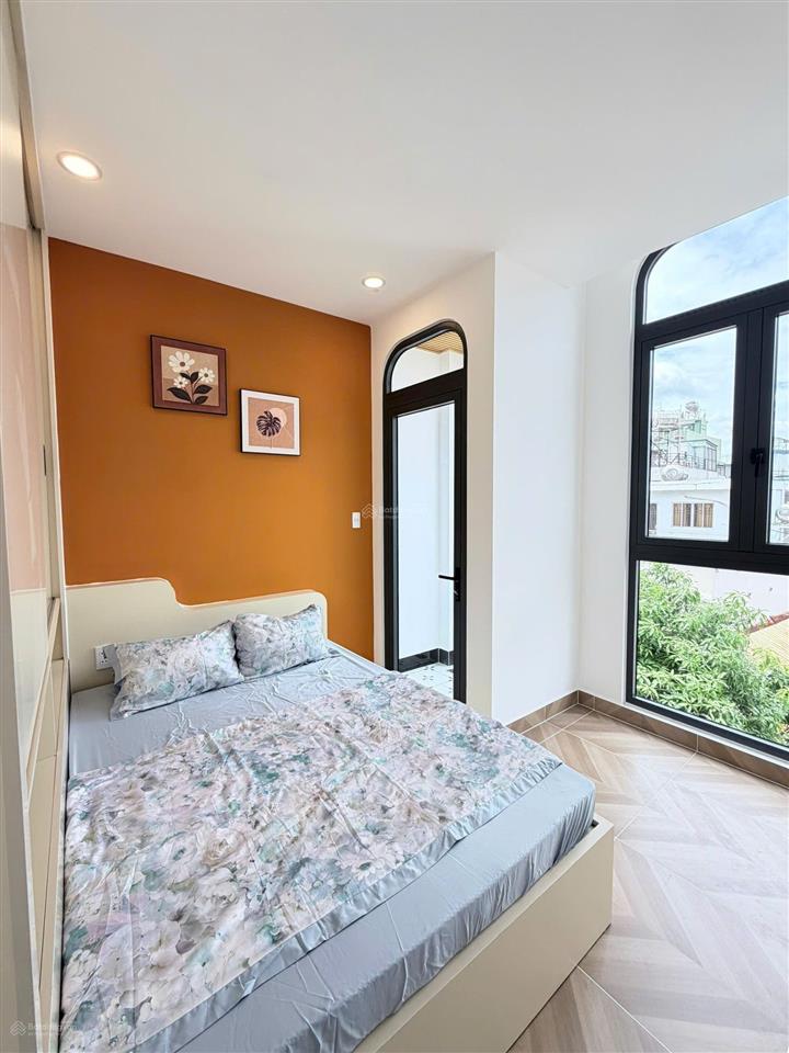 Nhà xây mới siêu đẹp full nội thất cao cấp âu dương lân p3 q8