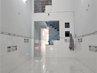Nhà hẻm đẹp thông thoáng nguyễn duy p.chánh hưng