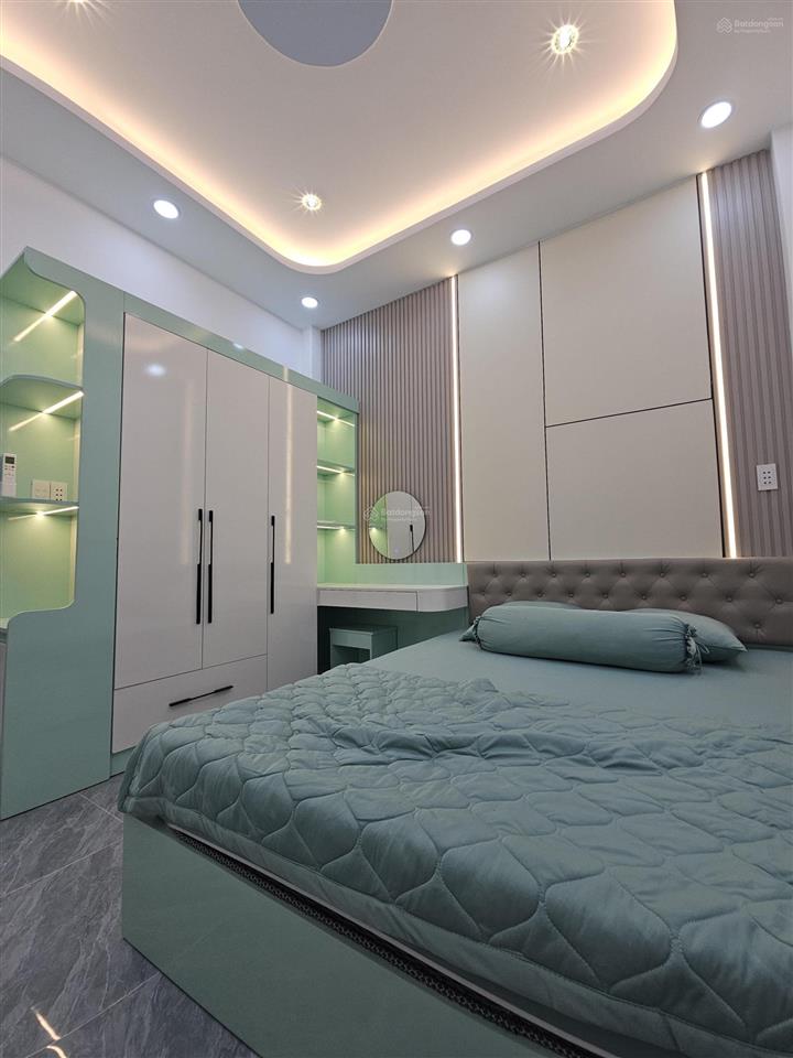 Nhà xây mới 3 lầu hẻm 4m hưng phú quận8
