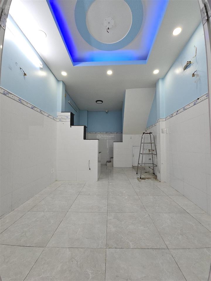 Nhà chính chủ cần bán gấp có giá tốt dương bá trạc gần chợ rạch ông