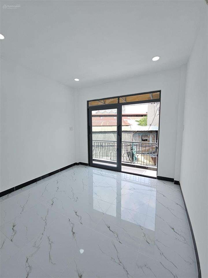 Nhà đẹp chính chủ cần bán gấp đã giảm mạnh gần cầu bình tiên