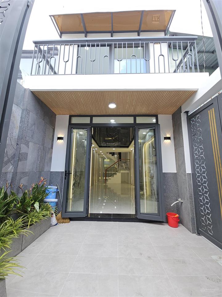 Nhà đẹp chính chủ cần bán gấp đã giảm mạnh gần cầu bình tiên