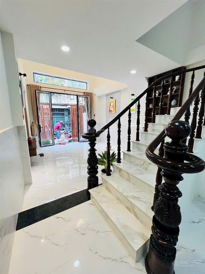 Nhà đẹp chính chủ cần bán gấp gần mt mai hắc đế