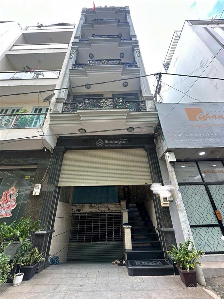 Cần bán gấp căn nhà mặt tiền đường ngô gia tự dt 4.3x13 nhà 7 tầng có thang máy giá 24.5 tỷ tl