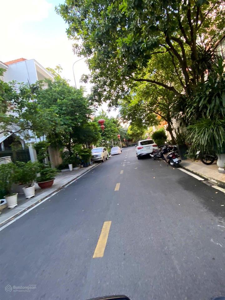 Bán căn nhà mặt tiền đường ngay khu cx bắc hải diện tích 5x15 hầm 7 lầu thang máy giá 28 tỷ