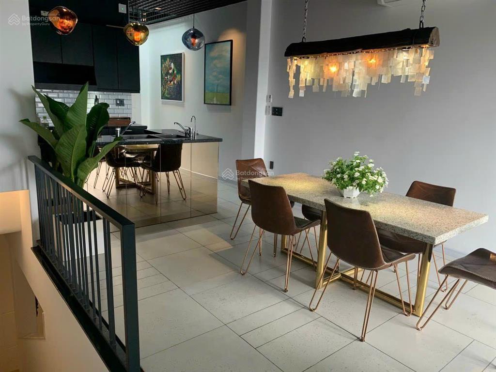 Cần bán tòa nhà chdv đường trần hưng đạo quận 1, hầm 5 lầu 14 căn hộ, hdt 120tr/th, giá bán 35tỷ tl