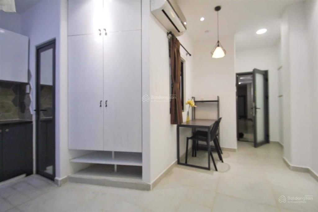 Cần bán tòa nhà chdv đường trần hưng đạo quận 1, hầm 5 lầu 14 căn hộ, hdt 120tr/th, giá bán 35tỷ tl