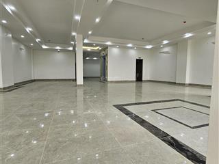 Cho thuê nhà mặt phố, nam an khánh có thang máy, 600m2 sử dụng giá từ 35tr/1 tháng