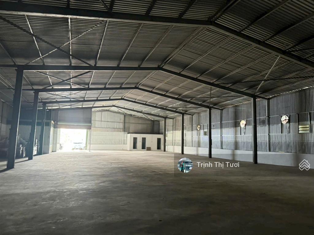 Cho thuê xưởng 500m  ngay cầu vượt an khánh, hoài đức có vat, xe container đỗ