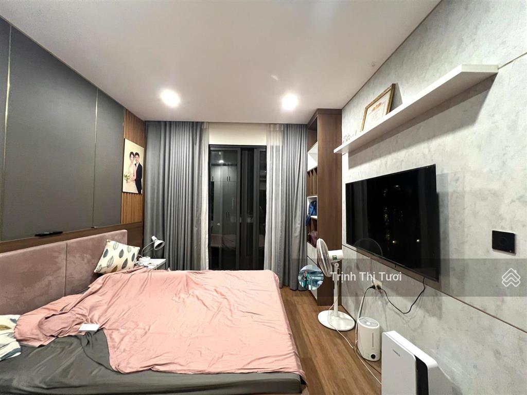 Cho thuê biệt thự vinhomes thăng long  full nội thất, chỉ việc ở