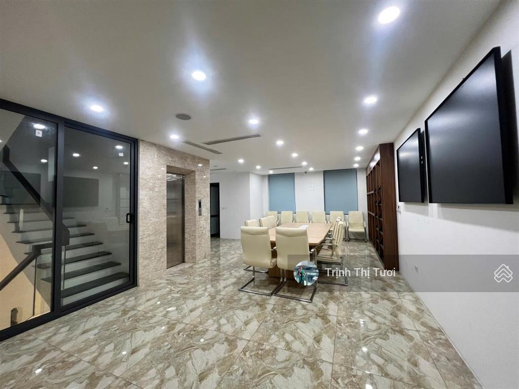 Cho thuê shophouse 6 tầng khu a geleximco  hoàn thiện đẹp