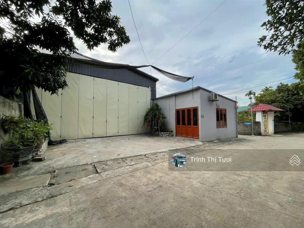Chủ cần tiền gửi bán gấp nhà xưởng 700m2 đã có 120m2 thổ cư  giá cũng gấp lắm