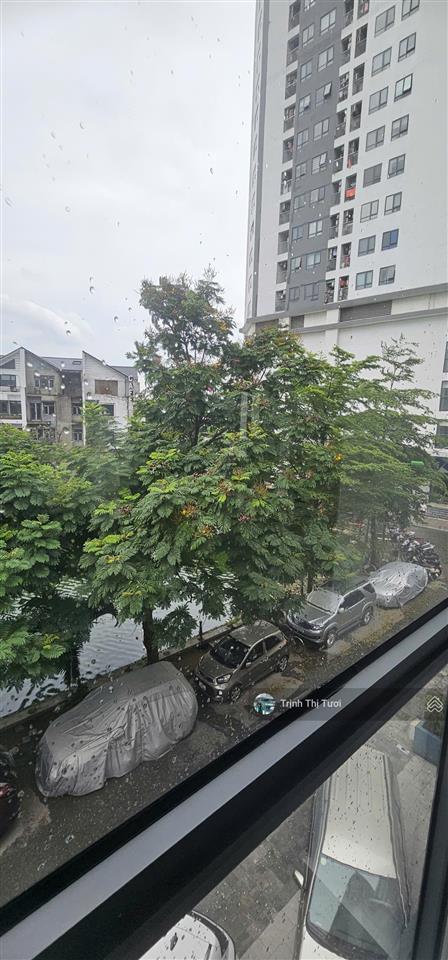 Cho thuê biệt thự mặt hồ flc  ngay chân đế chung cư và cách aeon mall hà đông 50m