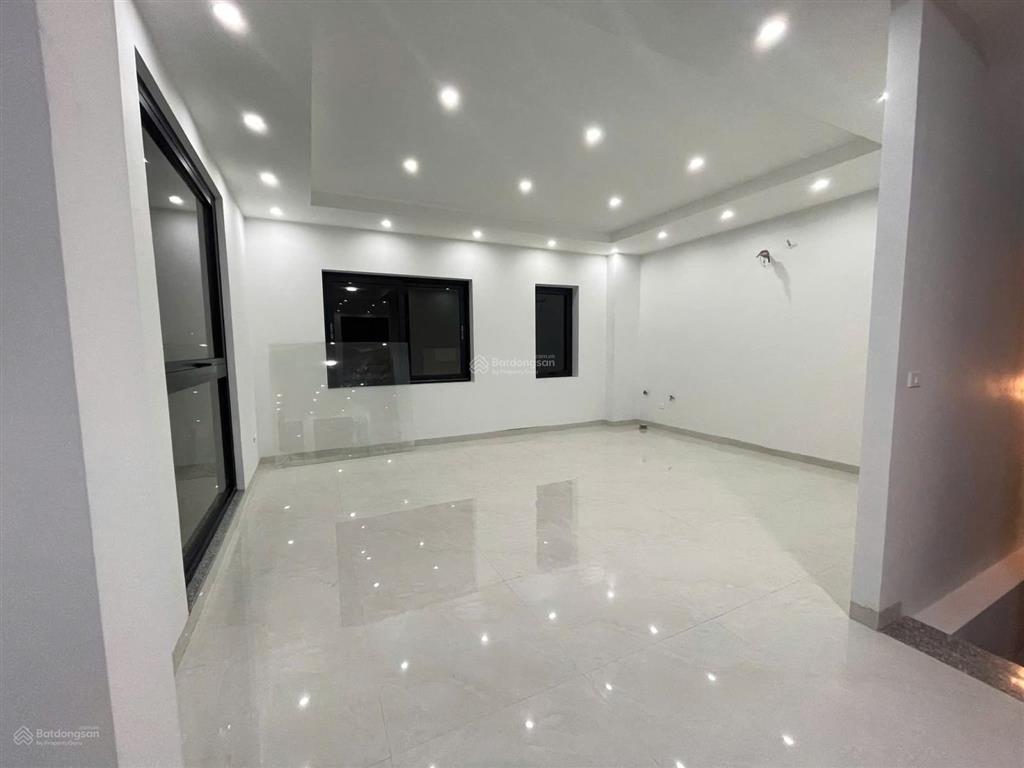Quỹ căn liền kề, biệt thự, shophouse geleximco cho thuê. giá từ 11 triệu đến 60 triệu/tháng