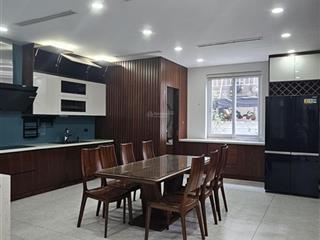 Cho thuê biệt thự đơn lập lô góc kđt splendora