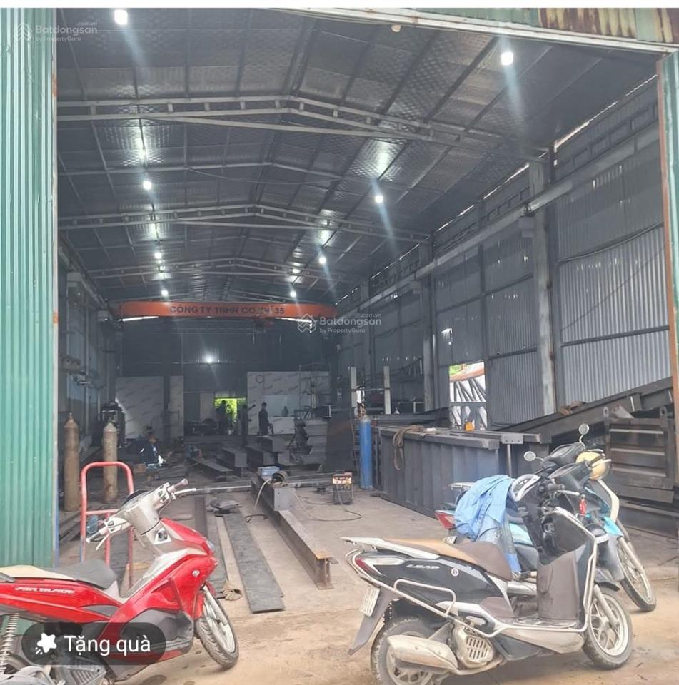 Cho thuê kho xưởng 1800m2 có cẩu trục  cụm công nghiệp chúc sơn, chương mỹ