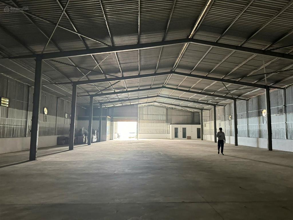 Cần bán xưởng  cụm cn lại yên, hoài đức, hà nội giá 12.x tr/1m2