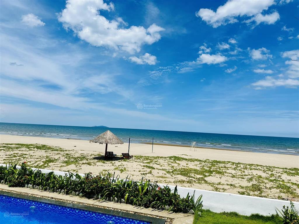 Chính chủ cần bán căn villa đối diện biển 615m2  15 tỷ 0942 204 ***