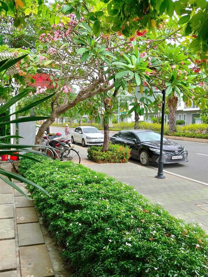 Đi canada định cư cần bán gấp căn shophouse dragon village trục 30m giá 7.450 tỷ