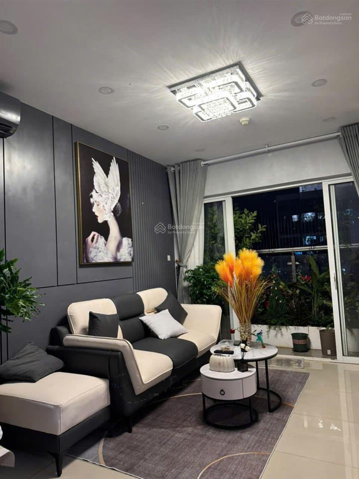 Bán căn gốc dragon hill, 75m2 giá 4,x tỷ
