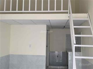 Trọ mới 31/14 ung văn khiêm, 24m2, gác lửng, wc riêng, bếp, gần chợ, đại học ftu, hutech, huflit.