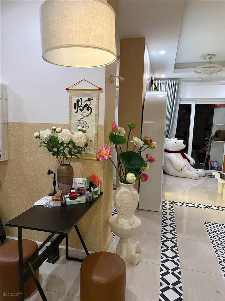 Bán nhanh căn hộ 2pn 2wc (70m2) moonlight boulevard giá 3tỷ550 tầng đẹp số đẹp