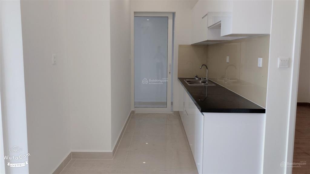 Cho thuê căn hộ 2pn 2wc có máy lạnh giá 10tr/tháng moonlight boulevard nhận nhà ở ngay