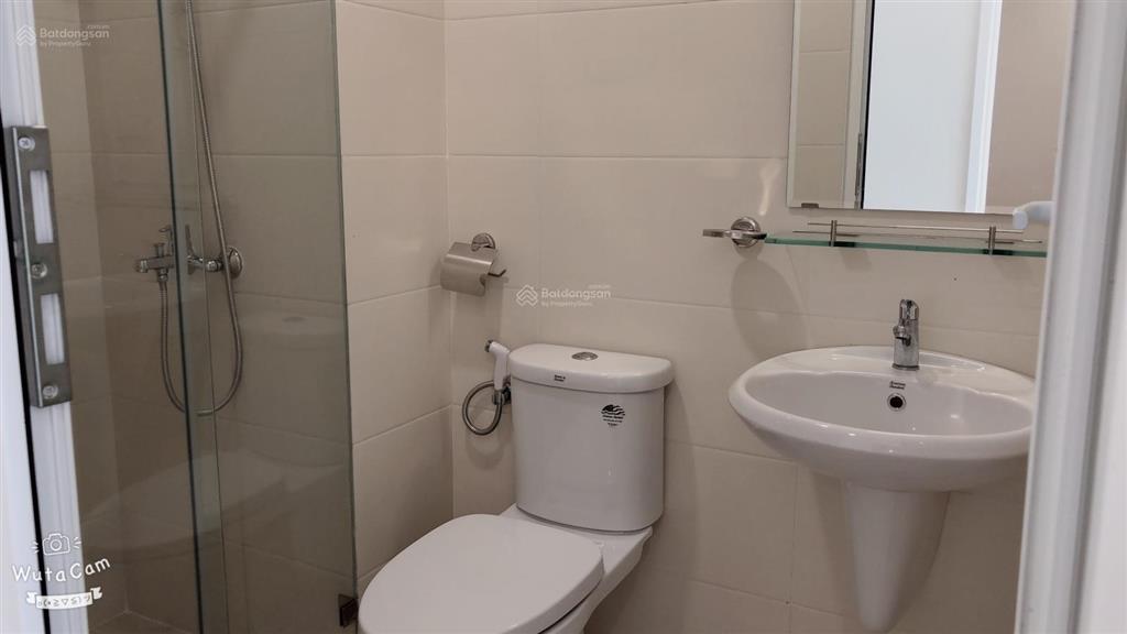 Cho thuê căn hộ 2pn 2wc có máy lạnh giá 10tr/tháng moonlight boulevard nhận nhà ở ngay