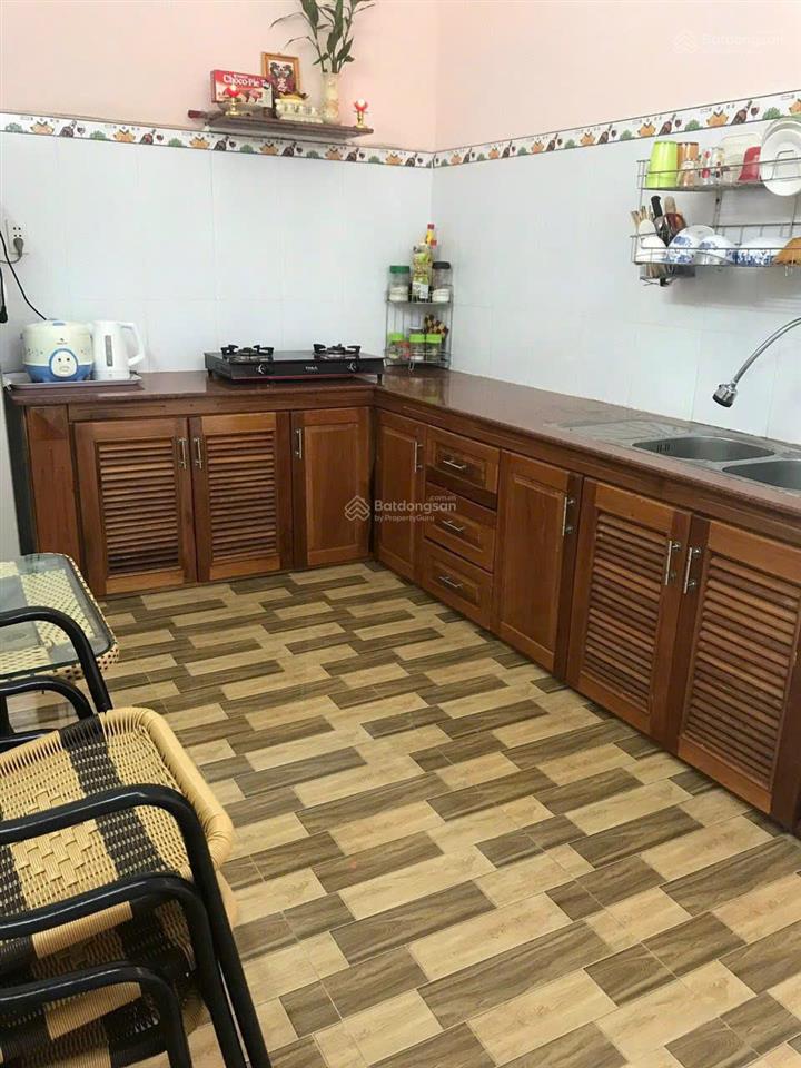 Mặt tiền nguyễn hữu hàonam việt á