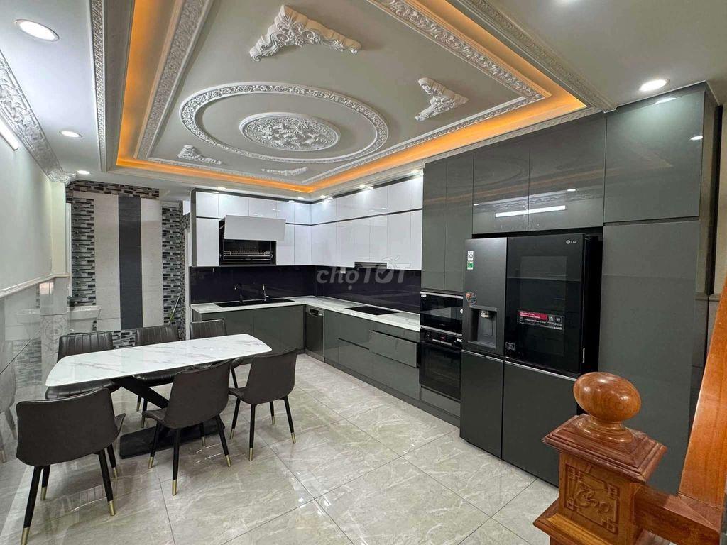 Nhà mới đẹp, Khu VIP, Đường 12m, (4x15,5), 5 tầng, Hiệp Thành 13,, Q12