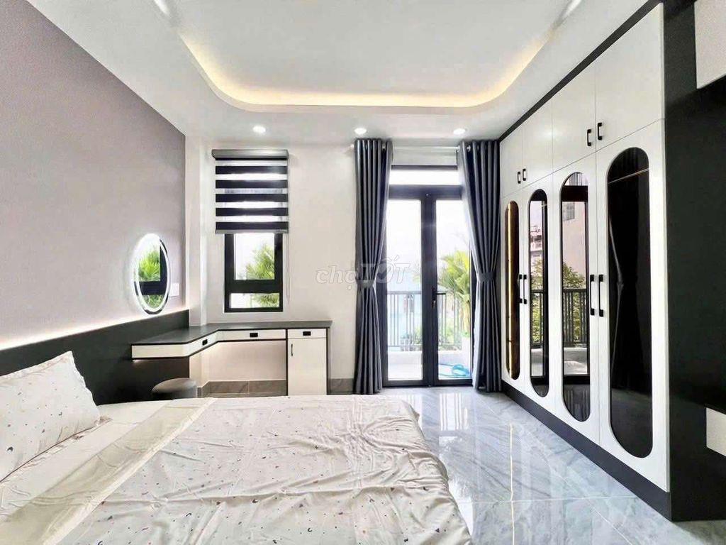 Nhà xây mới, có Thang Máy, đường 14m, Khu VIP, 5tầng, Thới An 16. Q12 