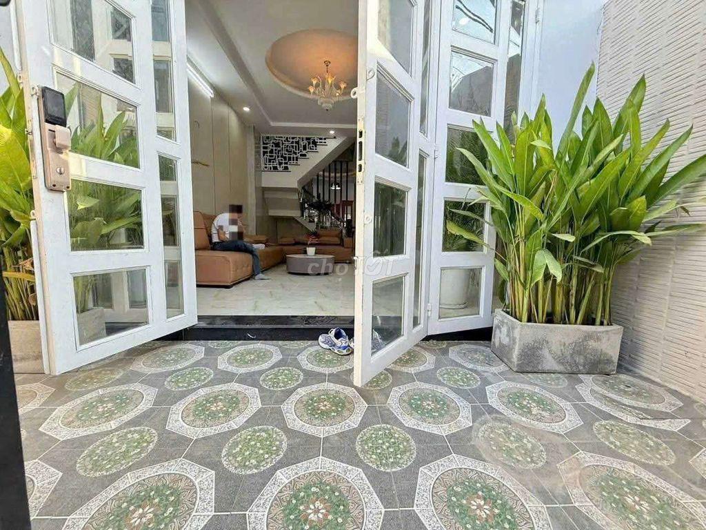 Nhà mới đẹp, Đường 7m, (4,5x18) 3tầng, 4PN, Lê Thị Riêng, Thới An, Q12