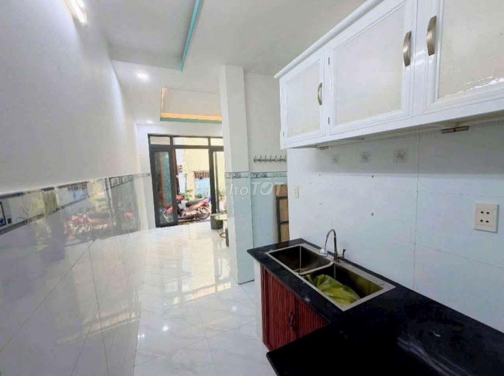 Bán Nhà đẹp, trệt, 2 lầu, 4 PN, sân thượng, hẻm 3m, Thạnh Lộc, Q12