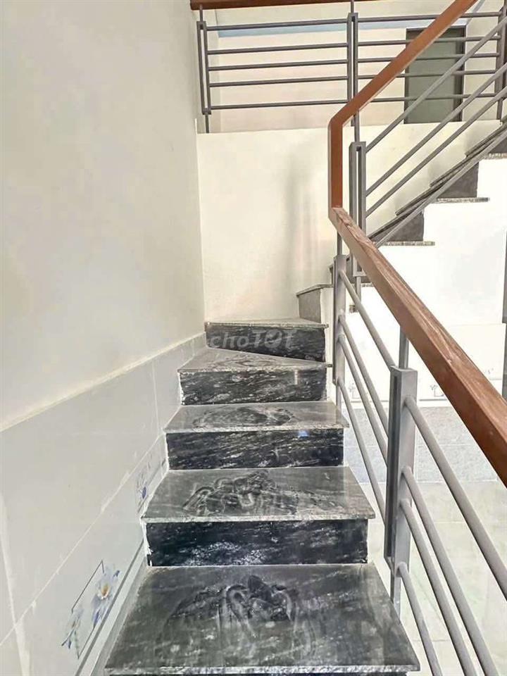 Bán nhà (3,2x12), đúc lửng, 2PN, Đường 4m, Thạnh Xuân 14, Q12