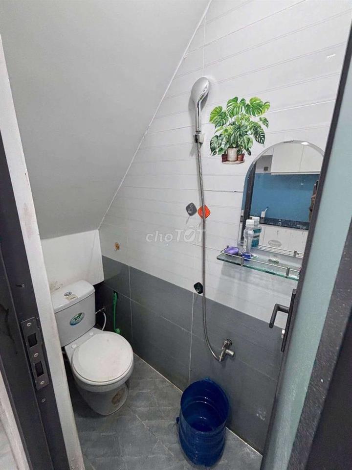 Bán Nhà đẹp, (3,2x6,5) đúc 1 lầu, 2PN, Thới An, Q12, gần Lê Văn Khương