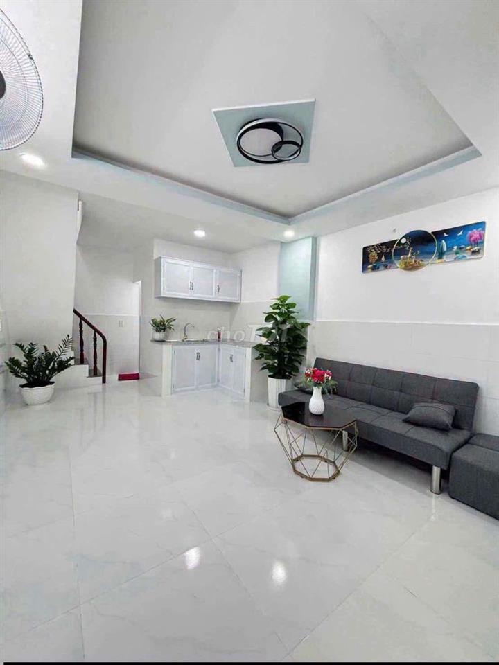 Bán nhà đẹp, 1 trệt, 1 lầu, 2PN, đường Thạnh Lộc 29, Q12