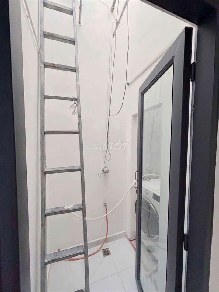 Bán Nhà mới đẹp, trệt, 2 lầu, 2 PN, Thạnh Lộc 19, Q12