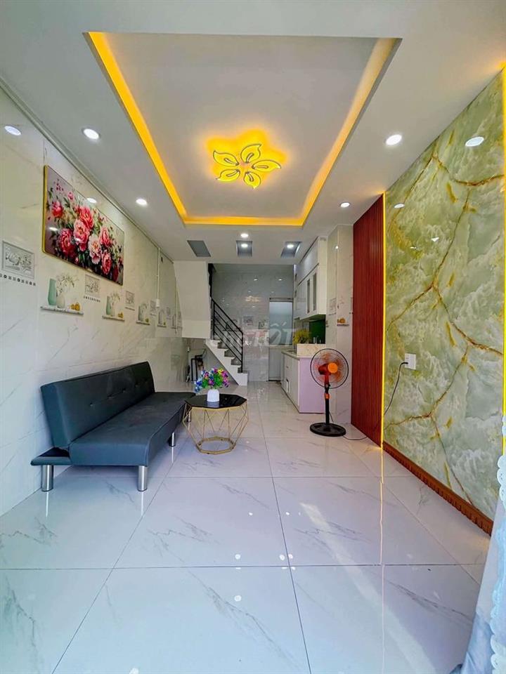 Bán Nhà mới đẹp, trệt, 2 lầu, 2 PN, Thạnh Lộc 19, Q12