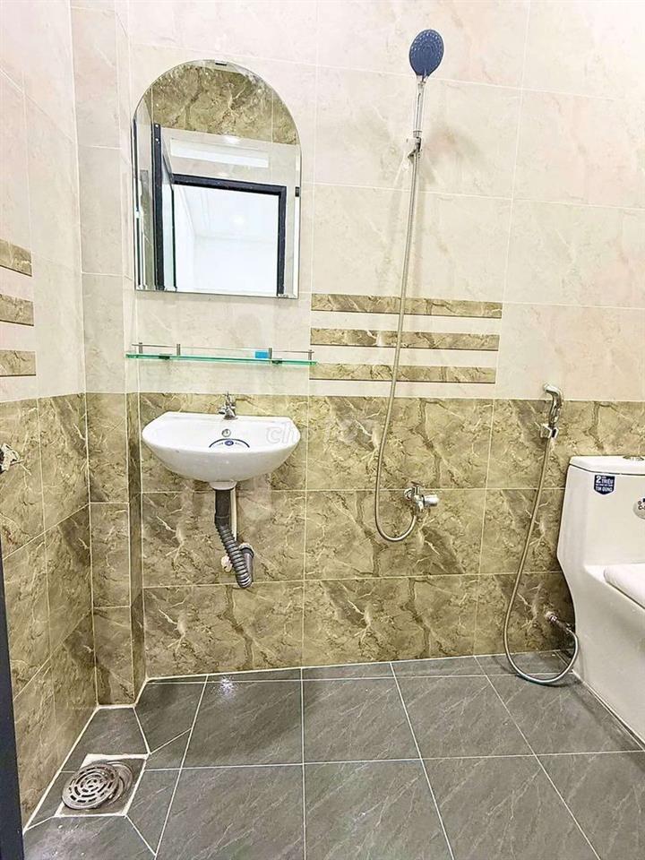 Bán nhà mới đẹp, (3,2 x 9,2m) trệt, 1lầu, đường 3m, Thạnh Lộc 15, Q12