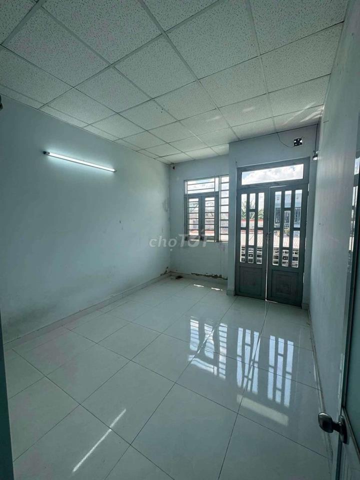 Bán Nhà (3,5x15), trệt, 1 lầu, 2PN, đường 3m, Trung Đông 12, Hóc Môn