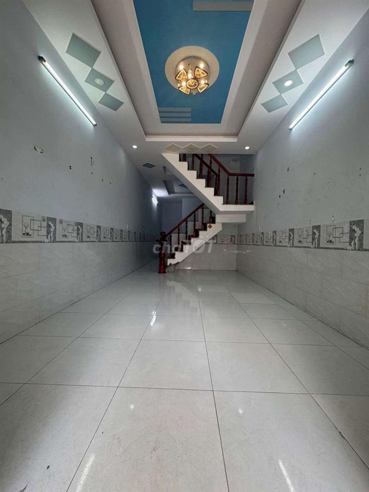 Bán Nhà (3,5x15), trệt, 1 lầu, 2PN, đường 3m, Trung Đông 12, Hóc Môn