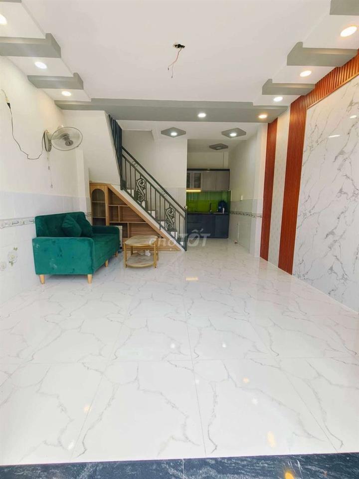 Nhà mới đẹp, (4×8m), trệt, 1 lầu, 2PN, đường rộng Thạnh Xuân 24, Q12