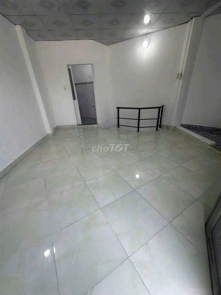 Nhà Mặt tiền đường thông ôtô, (7x6) đúc 1 Lầu, Hiệp Thành 10, Q12