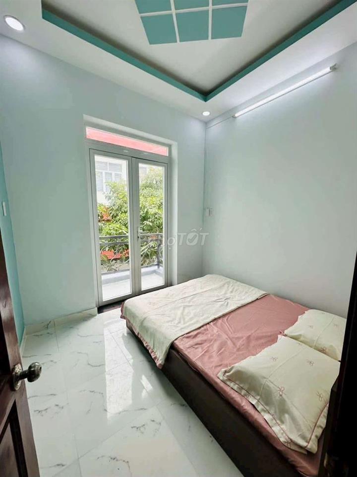 Bán nhà khu VIP, đường rộng 4m, (3.5x12), 2 lầu, 4 PN, Thạnh Xuân, Q12
