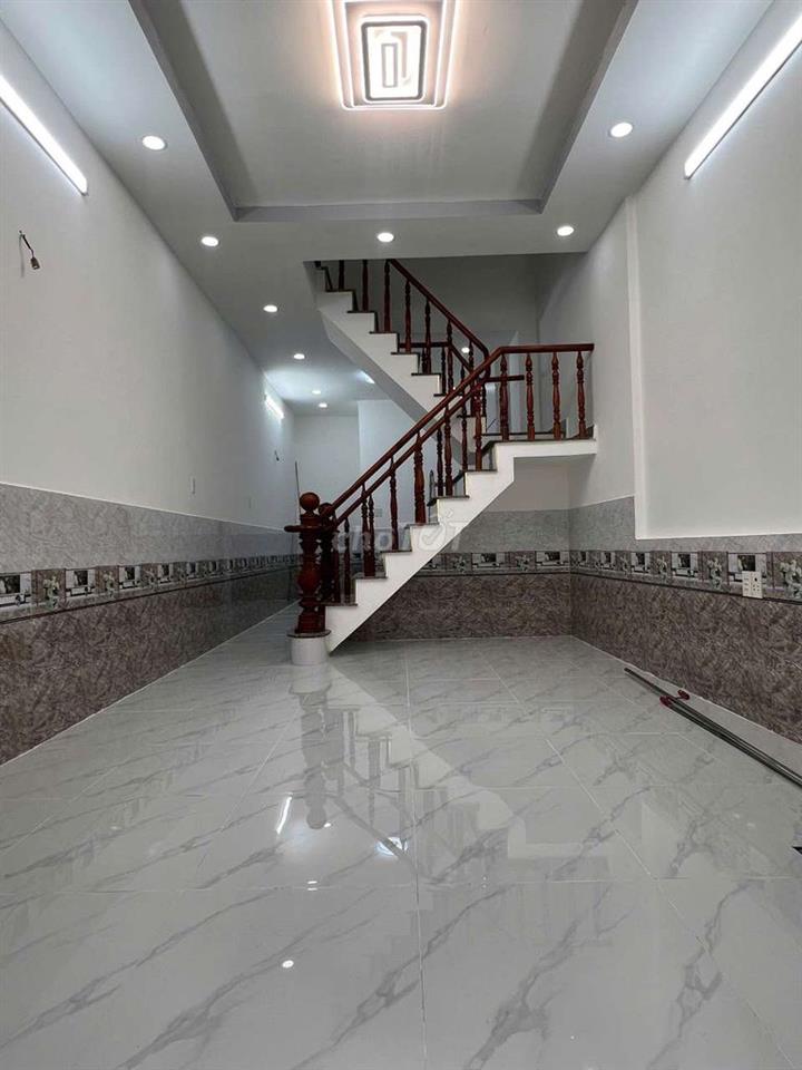 Bán nhà mới (3,6 x11m), đúc 1 trệt, 1lầu, đường rộng Hiệp Thành, Q12