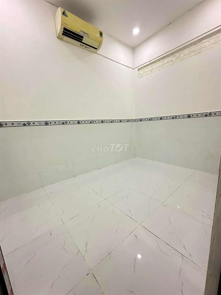 Bán nhà mới đẹp, (4 x 16), 2 PN, Thạnh Xuân 31, Quận 12